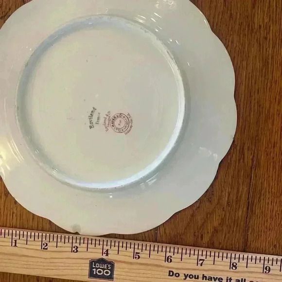 Haviland Limoges Schleiger 55‎ Drop Rose 8” Plate Double Gold. Small chips - Picture 9 of 9